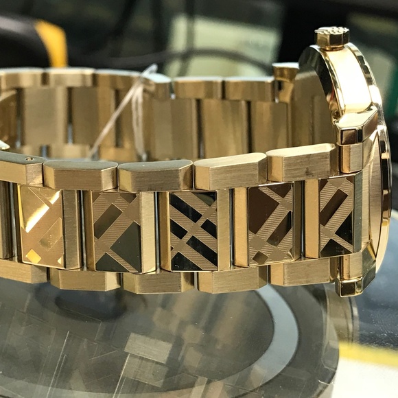 Burberry Gold Tone Steel Quartz Unisex Watch - Picture 2 of 5